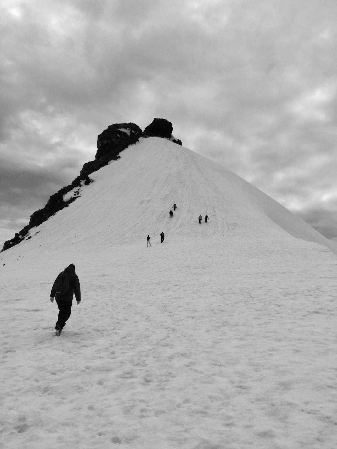 Heading up the Snæfellsjökull peak